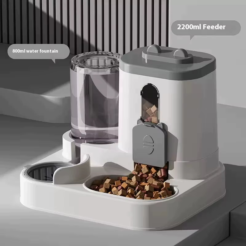 Автоматична хранилка и поилка 2в1 със стабилна основа за котки - Image 6